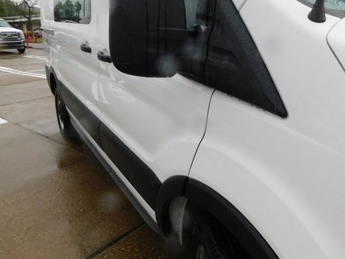 Used 2020 Ford Transit 250 Low Roof image 7