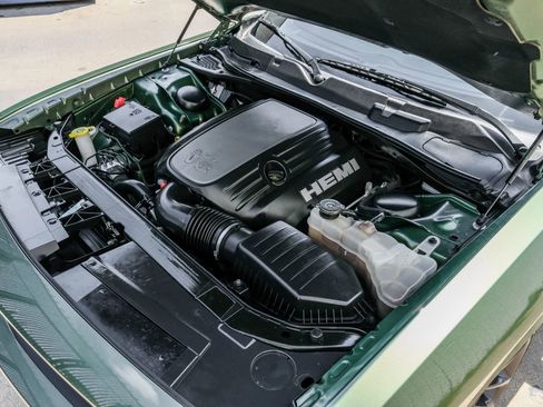 Used 2020 Dodge Challenger R/T w/ Blacktop Package image 37