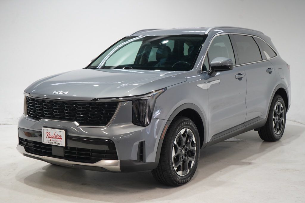 Used 2024 Kia Sorento S AWD/4WD image 3