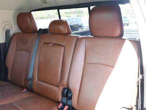 Used 2014 RAM 3500 Laramie Longhorn w/ Convenience Group AWD/4WD image 47