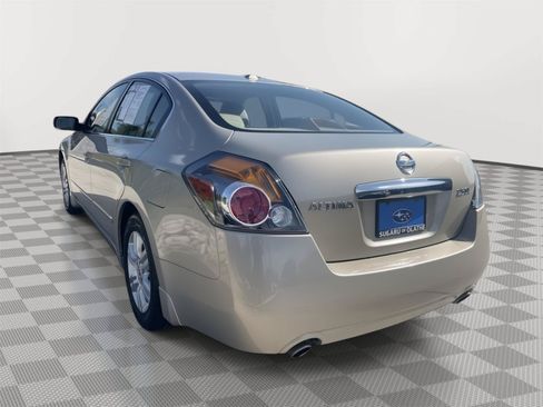 Used 2010 Nissan Altima 2.5 SL w/ SL Pkg FWD image 13