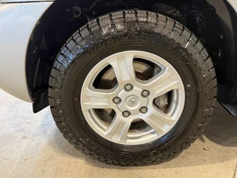 Used 2016 Toyota Sequoia SR5 AWD/4WD image 13