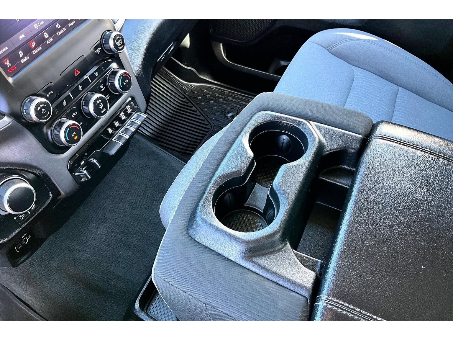 Used 2020 RAM 1500 Big Horn AWD/4WD image 29