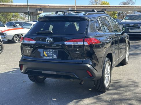 Used 2023 Toyota Corolla Cross LE w/ Moonroof Package image 10