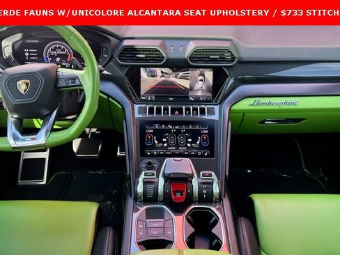 Used 2021 Lamborghini Urus image 6