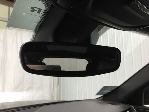 Used 2024 Jeep Grand Cherokee Altitude AWD/4WD image 24
