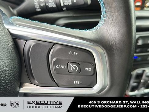 Used 2022 Jeep Wrangler Unlimited Rubicon 4xe AWD/4WD image 14
