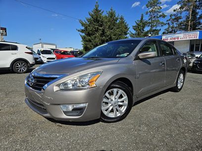 Used 2015 Nissan Altima 2.5 S w/ Sport Value Package