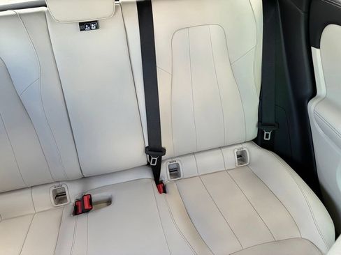 Used 2025 Mercedes-Benz GLA 250 4MATIC image 14