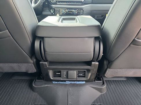 New 2026 Chevrolet Silverado 2500 LT w/ Texas Edition image 13