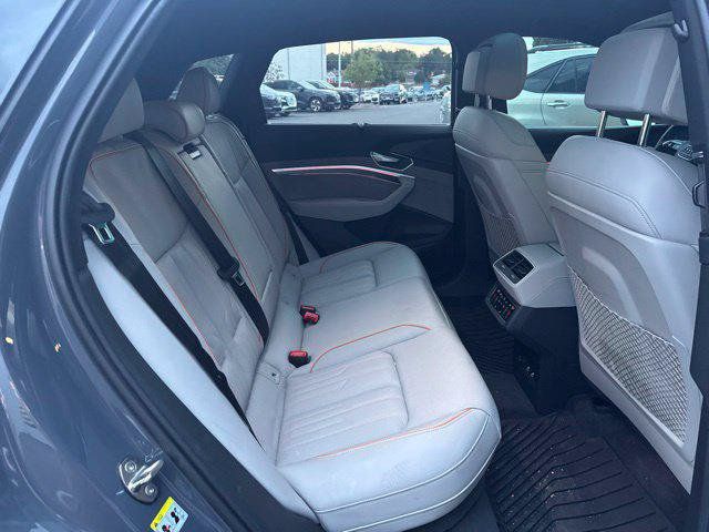 Certified 2024 Audi Q8 e-tron Prestige w/ Prestige Package AWD/4WD image 12