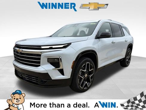 New 2026 Chevrolet Traverse High Country w/ LPO, Floor Liner Package AWD/4WD image 1