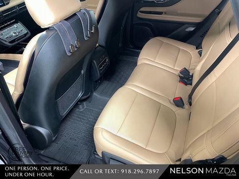 Used 2022 Lincoln Corsair Reserve w/ Elements Package image 30