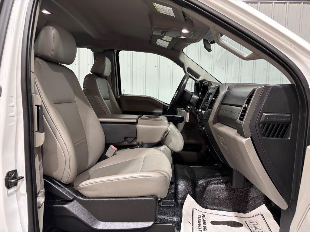 Used 2018 Ford F250 XL w/ Power Equipment Group AWD/4WD image 12