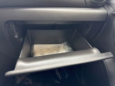 Used 2025 Chevrolet Blazer LT image 33