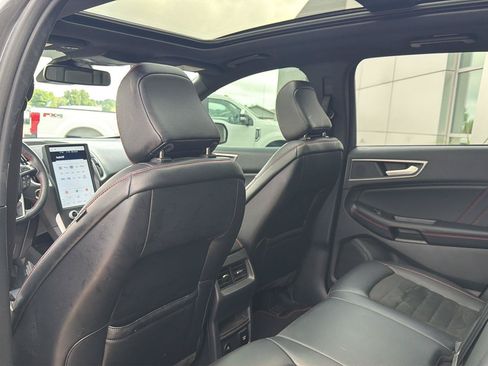 Used 2023 Ford Edge ST-Line AWD/4WD image 22