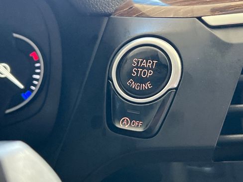 Used 2019 BMW X3 xDrive30i w/ Premium Package image 23