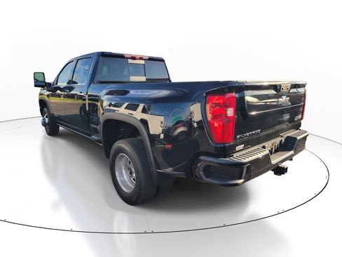Used 2023 Chevrolet Silverado 3500 High Country AWD/4WD image 6