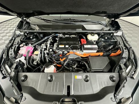 Used 2023 Toyota bZ4X XLE w/ Weather Package image 33