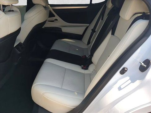 Used 2021 Lexus ES 350 F Sport w/ Special Edition FWD image 18