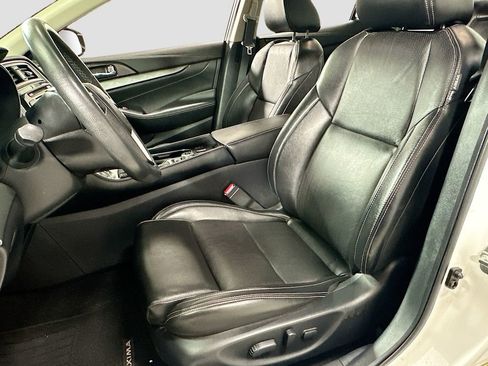 Used 2017 Nissan Maxima 3.5 SV image 23