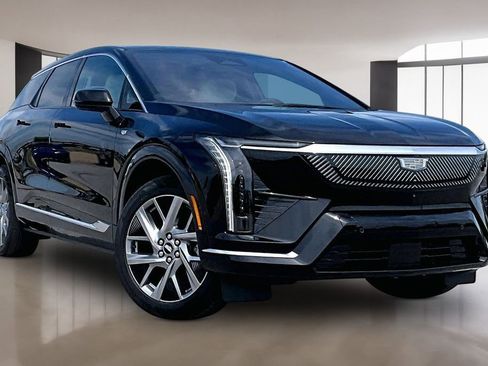 New 2026 Cadillac Optiq Luxury 1 w/ LPO, Floor Liner Package RWD image 2