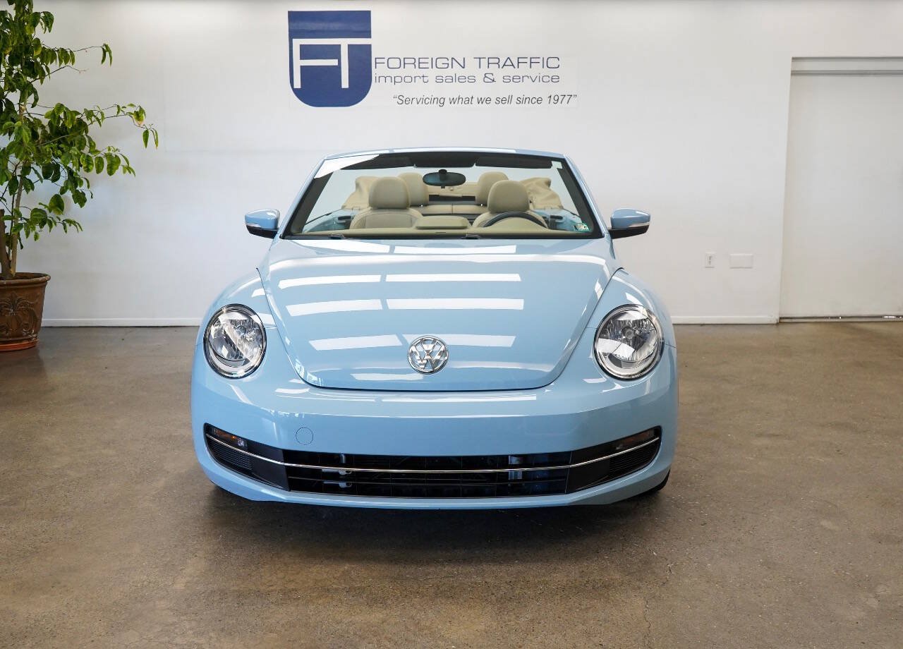 Used 2015 Volkswagen Beetle TDI FWD image 4