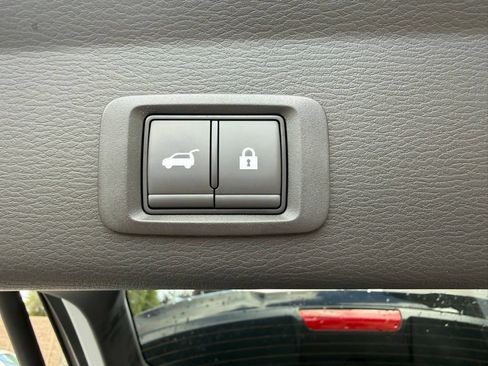 New 2026 Mitsubishi Outlander AWD image 29