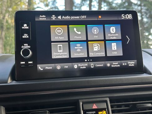 Certified 2025 Honda Pilot TrailSport image 28