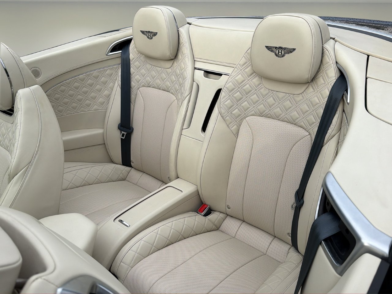 Certified 2022 Bentley Continental GT AWD/4WD image 16