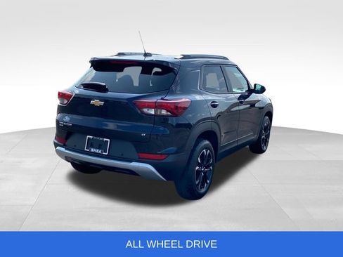 Used 2021 Chevrolet TrailBlazer LT w/ Convenience Package AWD/4WD image 3