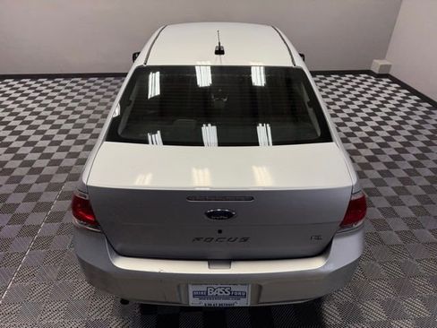 Used 2008 Ford Focus SE image 11