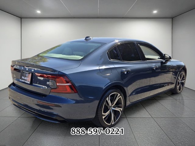 Used 2024 Volvo S60 B5 Plus w/ Climate Package AWD/4WD image 5