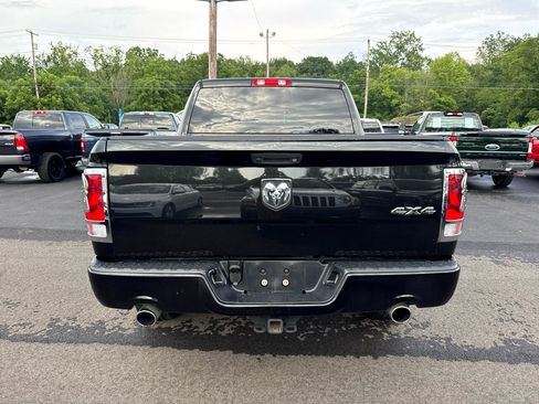 Used 2018 RAM 1500 Express w/ Express Value Package image 5