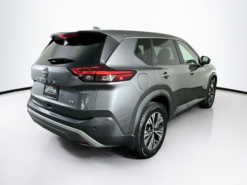 Used 2023 Nissan Rogue SV FWD image 9