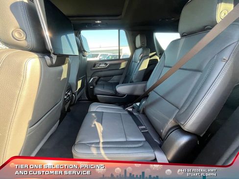 New 2026 GMC Yukon Denali w/ Denali Reserve Package image 12
