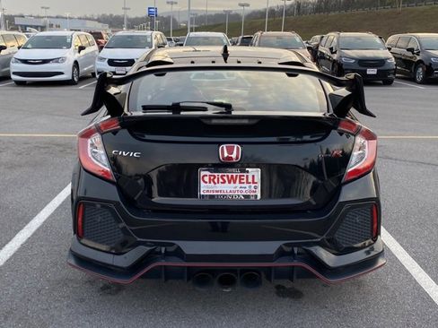 Used 2019 Honda Civic Type R image 4