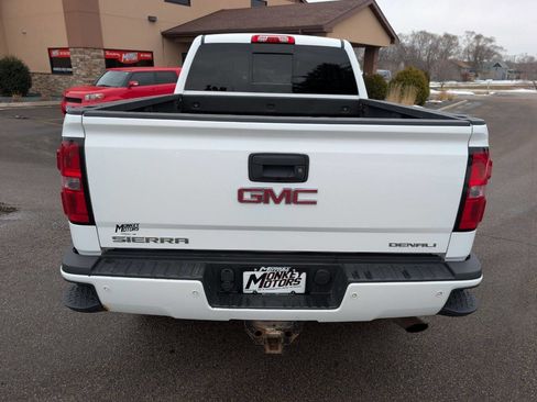 Used 2015 GMC Sierra 2500 Denali image 8