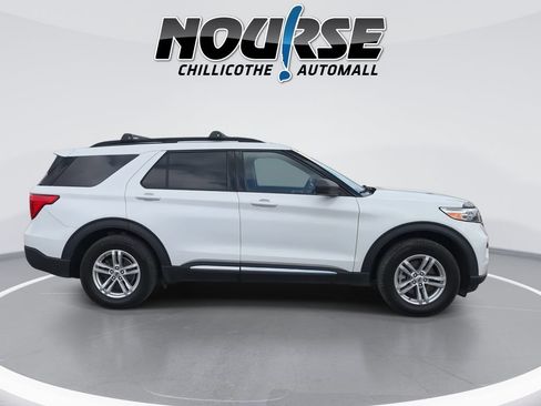 Used 2021 Ford Explorer XLT w/ Class III Trailer Tow Package AWD/4WD image 9