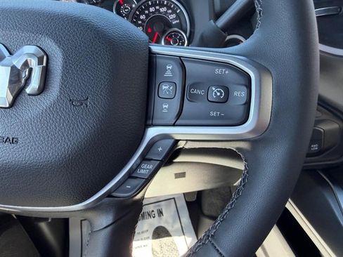 New 2026 RAM 2500 Big Horn AWD/4WD image 12