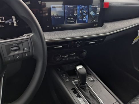 New 2026 Nissan Kicks SV FWD image 10