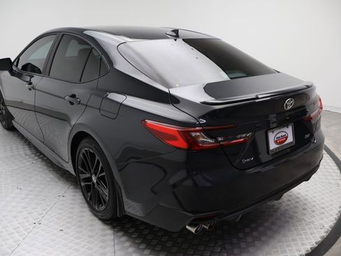 Certified 2025 Toyota Camry SE image 11