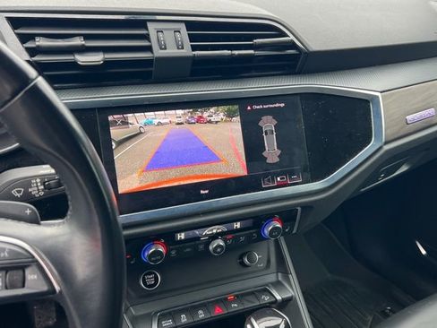 Used 2021 Audi Q3 2.0T Premium Plus w/ Premium Plus Package image 21