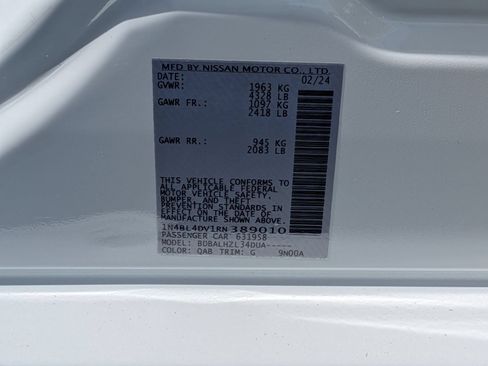Used 2024 Nissan Altima 2.5 SV FWD image 38