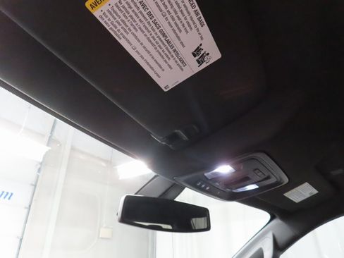 Used 2020 Chevrolet Silverado 1500 High Country image 21