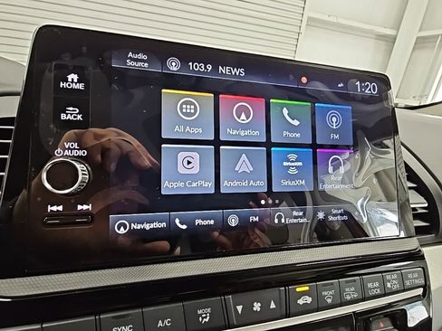 New 2026 Honda Odyssey Touring image 13