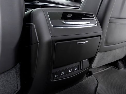 Used 2023 Cadillac Escalade V image 39