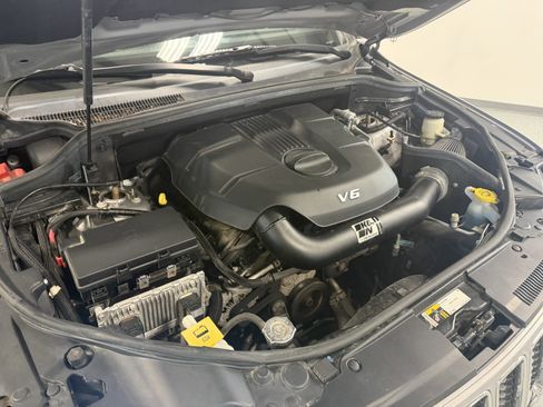 Used 2015 Jeep Grand Cherokee Overland AWD/4WD image 31