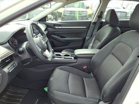 Used 2023 Nissan Altima 2.5 SV image 25