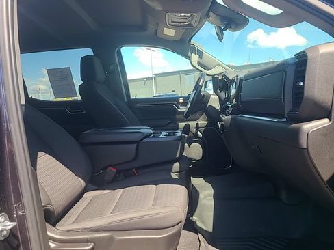Used 2022 Chevrolet Silverado 1500 RST AWD/4WD image 28